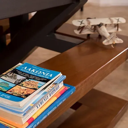 Mare E Pietra * 莫奈姆瓦夏