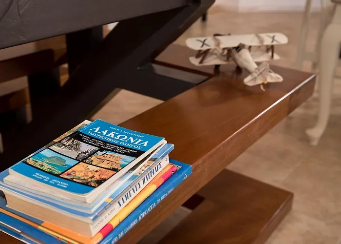 Mare E Pietra * Монемвазия