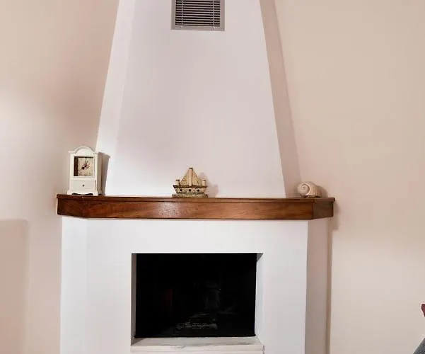 Mare E Pietra * Монемвазия