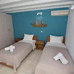 Mare E Pietra * Monemvasía